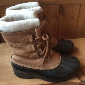 SOREL Caribou II Tan/Black Insulated Waterproof Women's Winter Boots Size 9